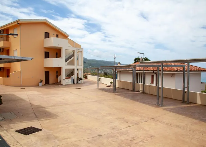 Airone Lägenhet Zambrone