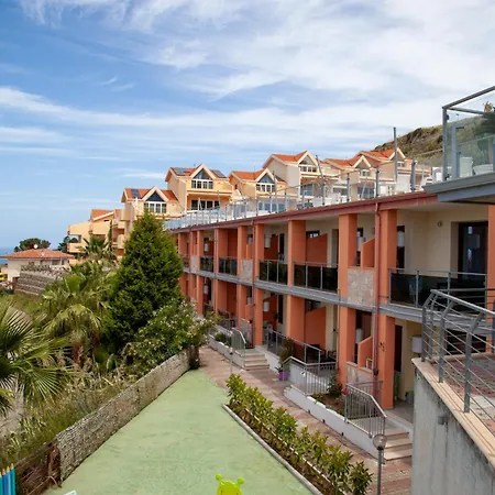 Airone Apartament *